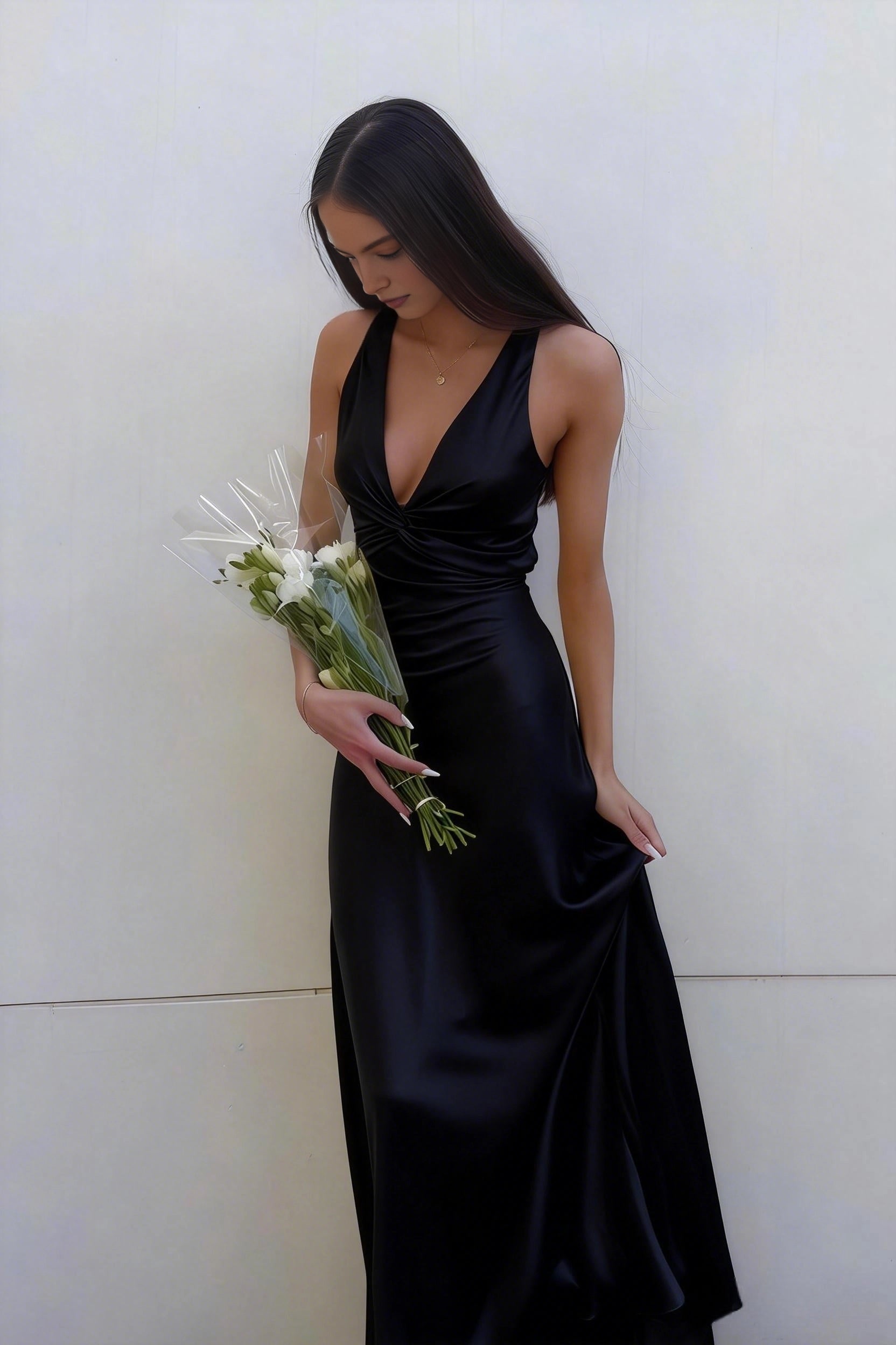 A‑line Satin Halter Twist‑front Open‑back Bow Floor‑length Prom Dress