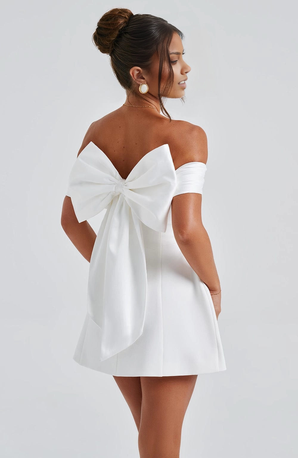 Elegant A-Line Off Shoulder Short Sleeve Big Bow Back Mini Homecoming Dress