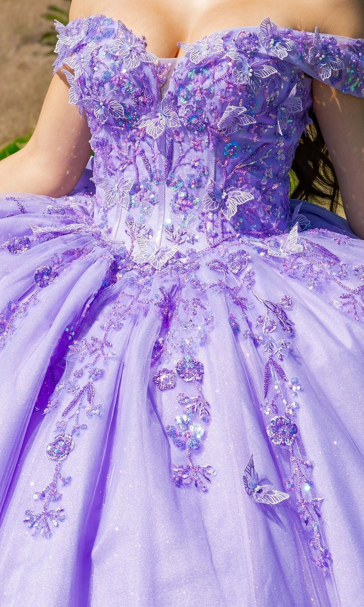 Striking Ball Gown Off‑The‑Shoulder Short Sleeve Corset Back Train Length Floral Quinceanera Dress