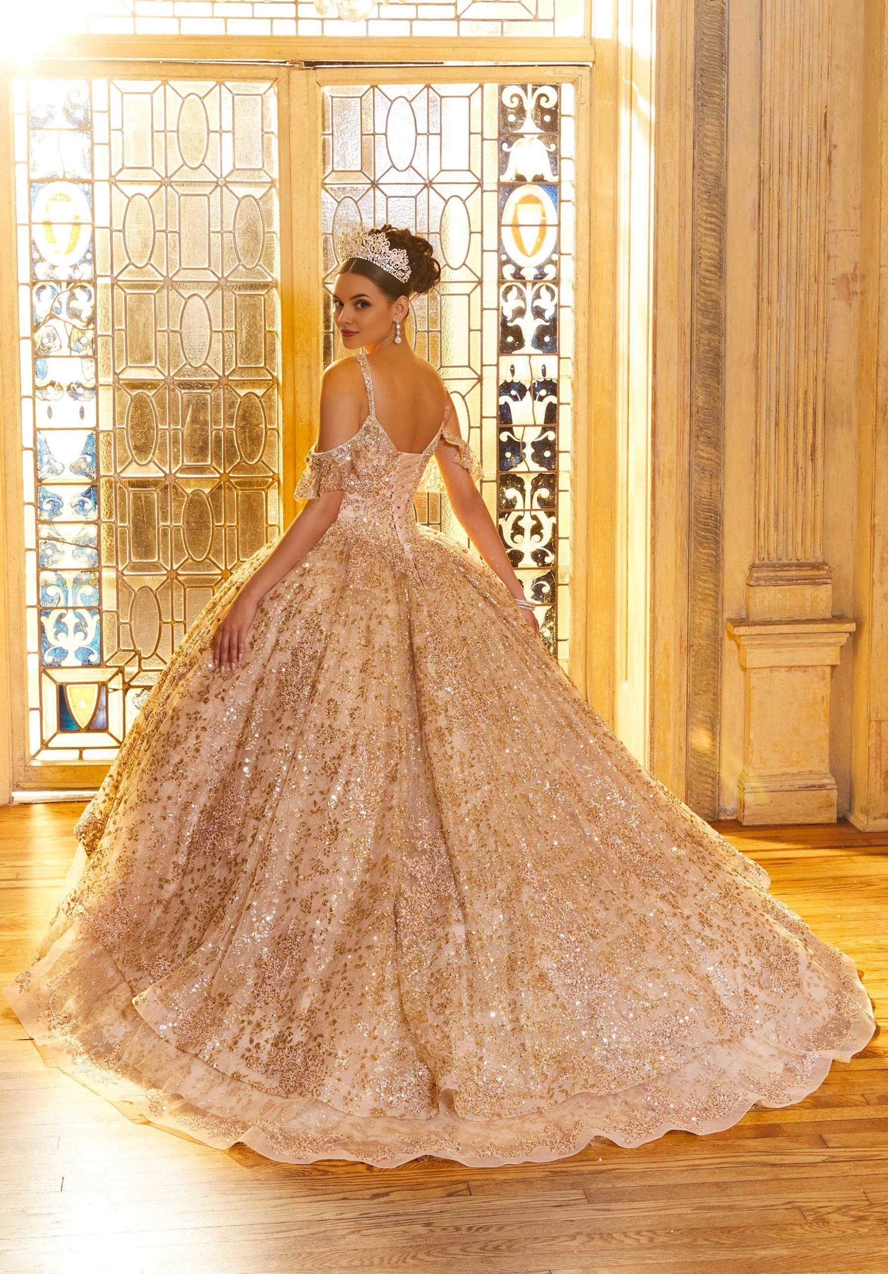 Champagne‑Gold Sequin Ballgown Cold‑Shoulder Corset‑Back Floor‑Train‑Length Quinceanera Dress