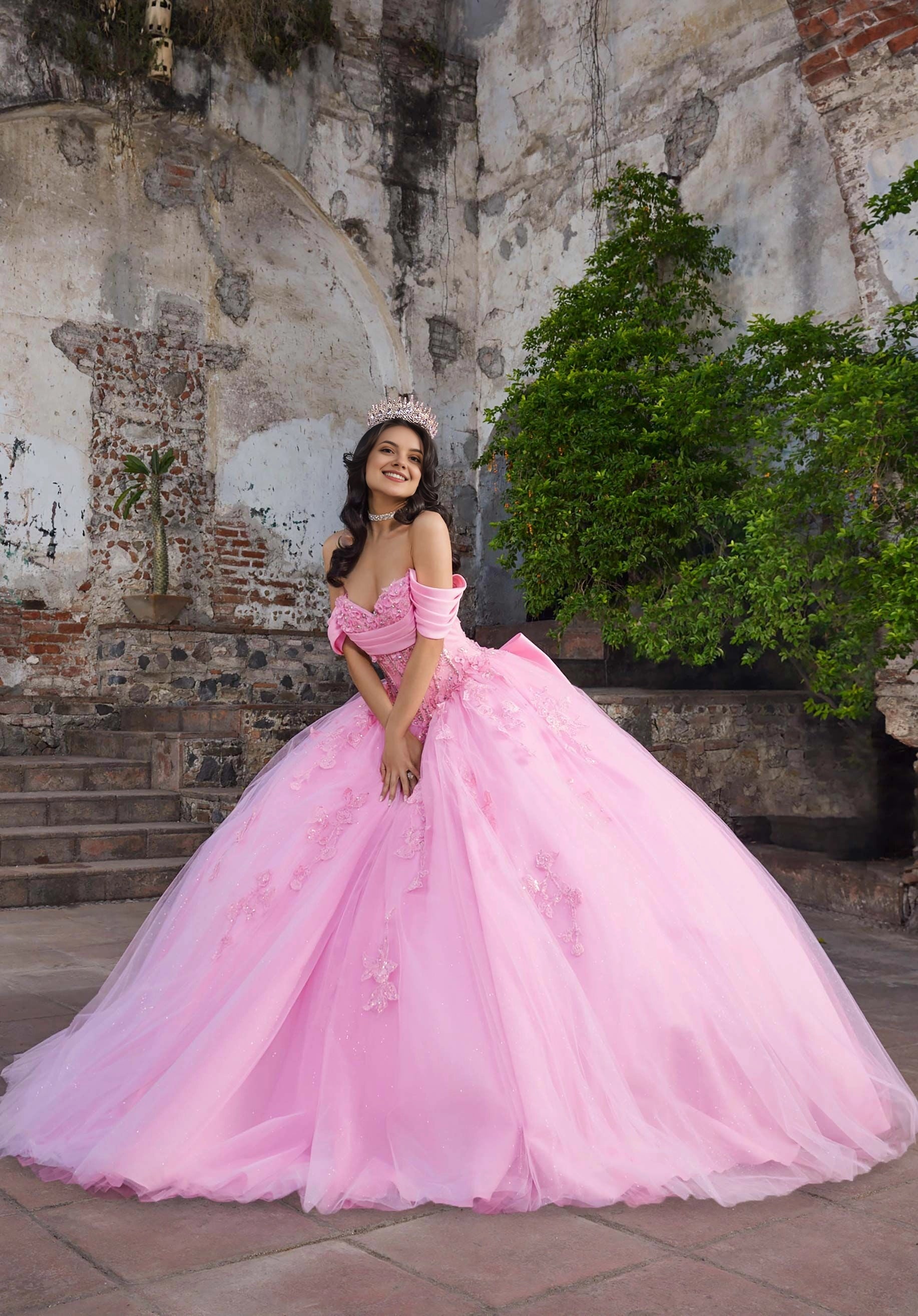 Glitter Tulle Ball Gown Off‑Shoulder Sweetheart Lace‑Up Back Oversized Bow Detachable Long Train Quinceanera Dress