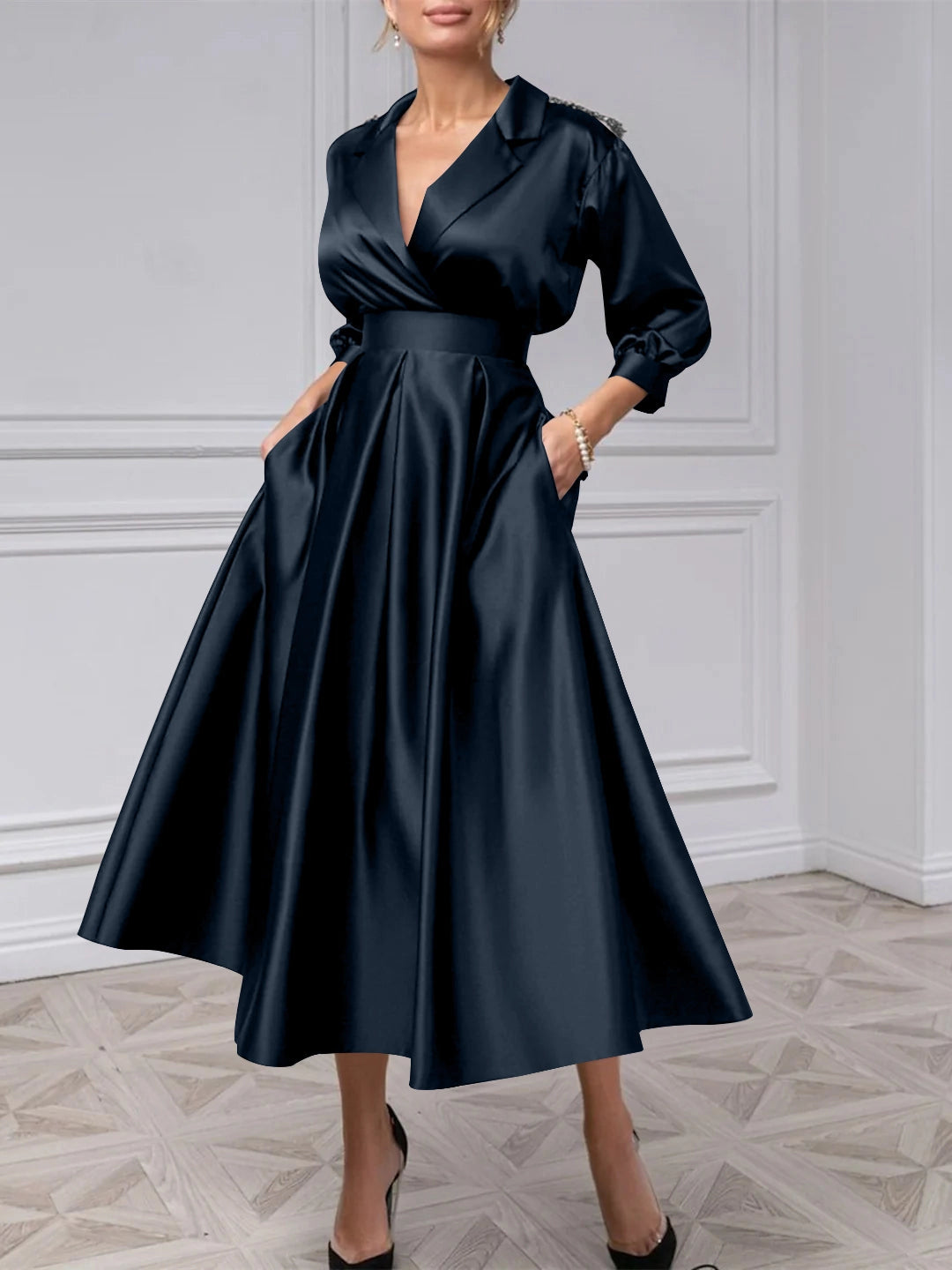 Sophisticated A‑Line Lapel‑V 3/4‑Sleeve Tie‑Back Midi Mother Of The Bride Dress