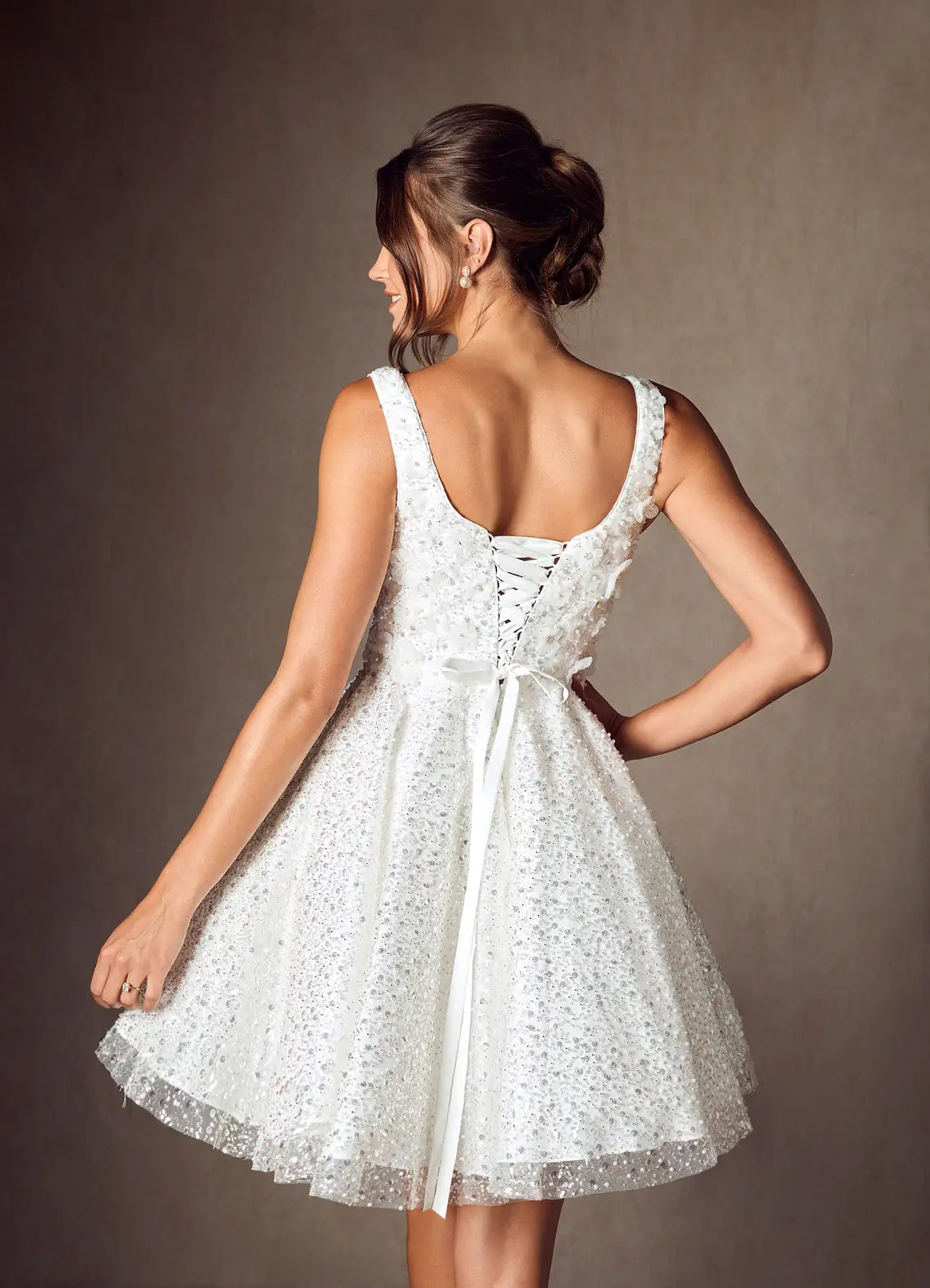 Romantic A-line Square Spaghetti Tulle Mini Party Dress Beaded Lace-up Wedding Dress