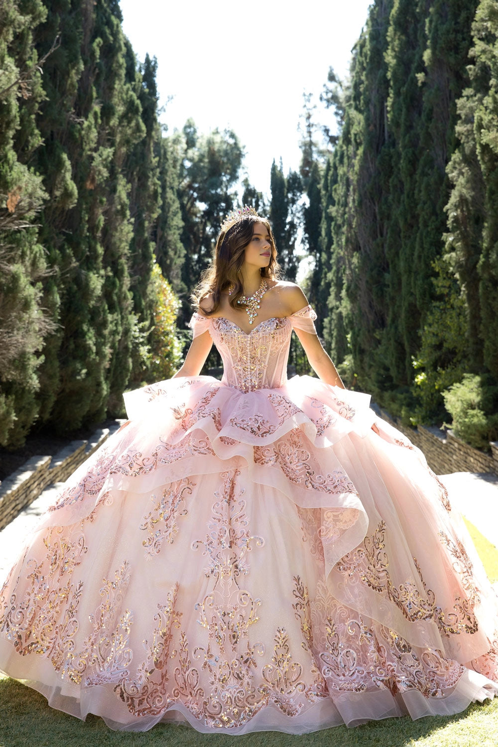 Luxury Ball Gown Sweetheart Off‑Shoulder Corset Back Chapel Train Quinceanera Dress