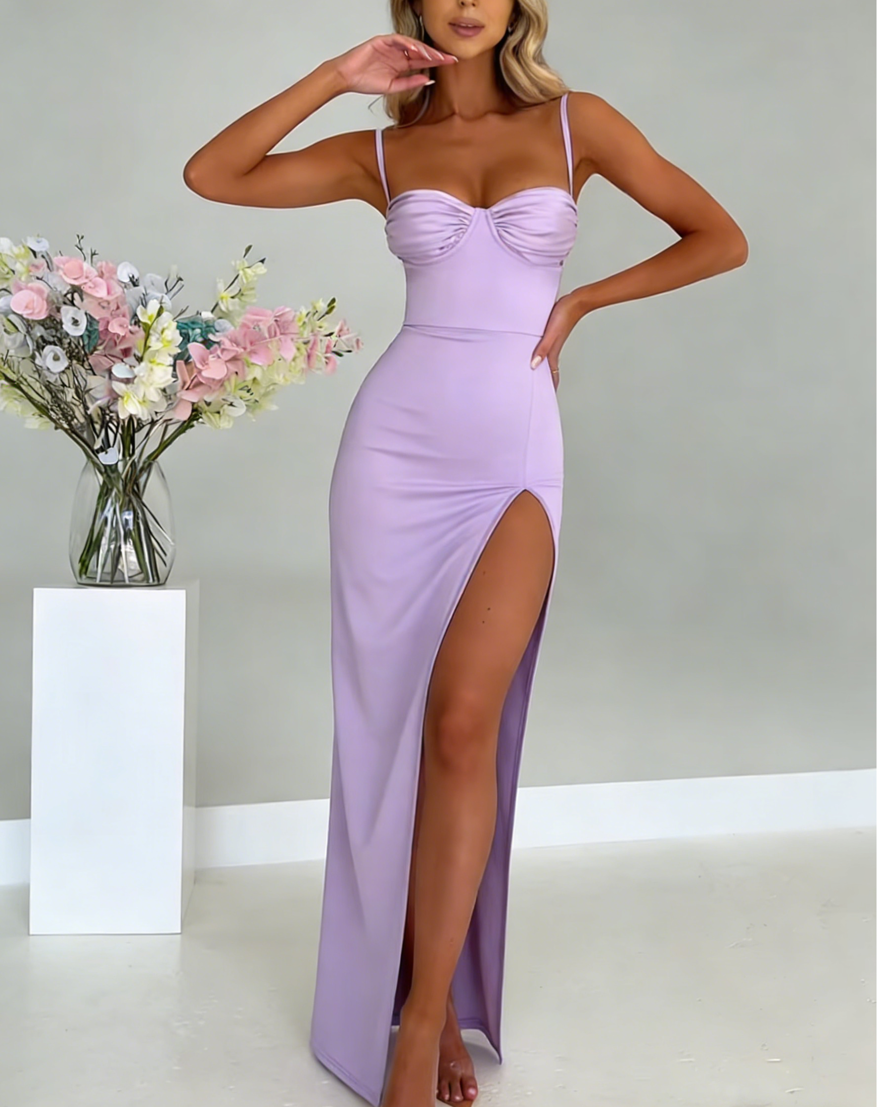 Women's Elegant Solid Color Strapless Evening Gown Mermaid/ Silhouette Party Wedding Dress with Wrinkle-Friendly Bust Pleats