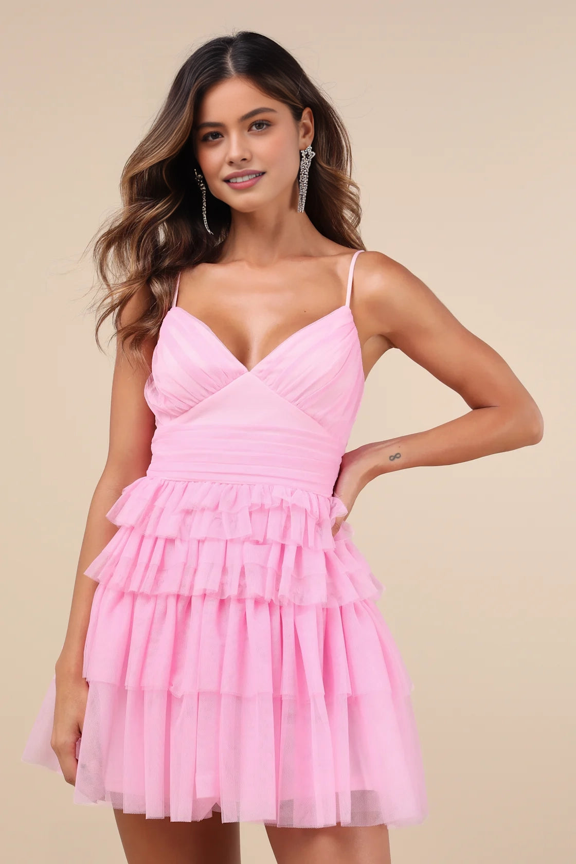 Romantic A-line V Thin Strap Zip Back Tiered Mini Homecoming Dress