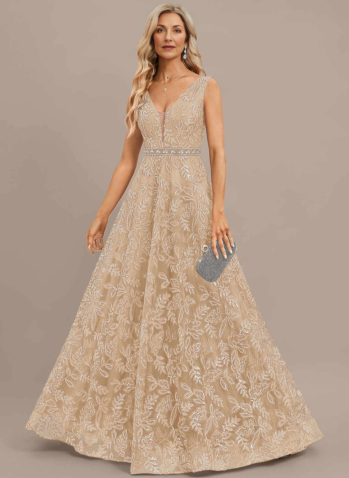 Luxury A‑Line V‑Neck Sleeveless V‑Back Floor‑Length Mother Of The Bride Dress