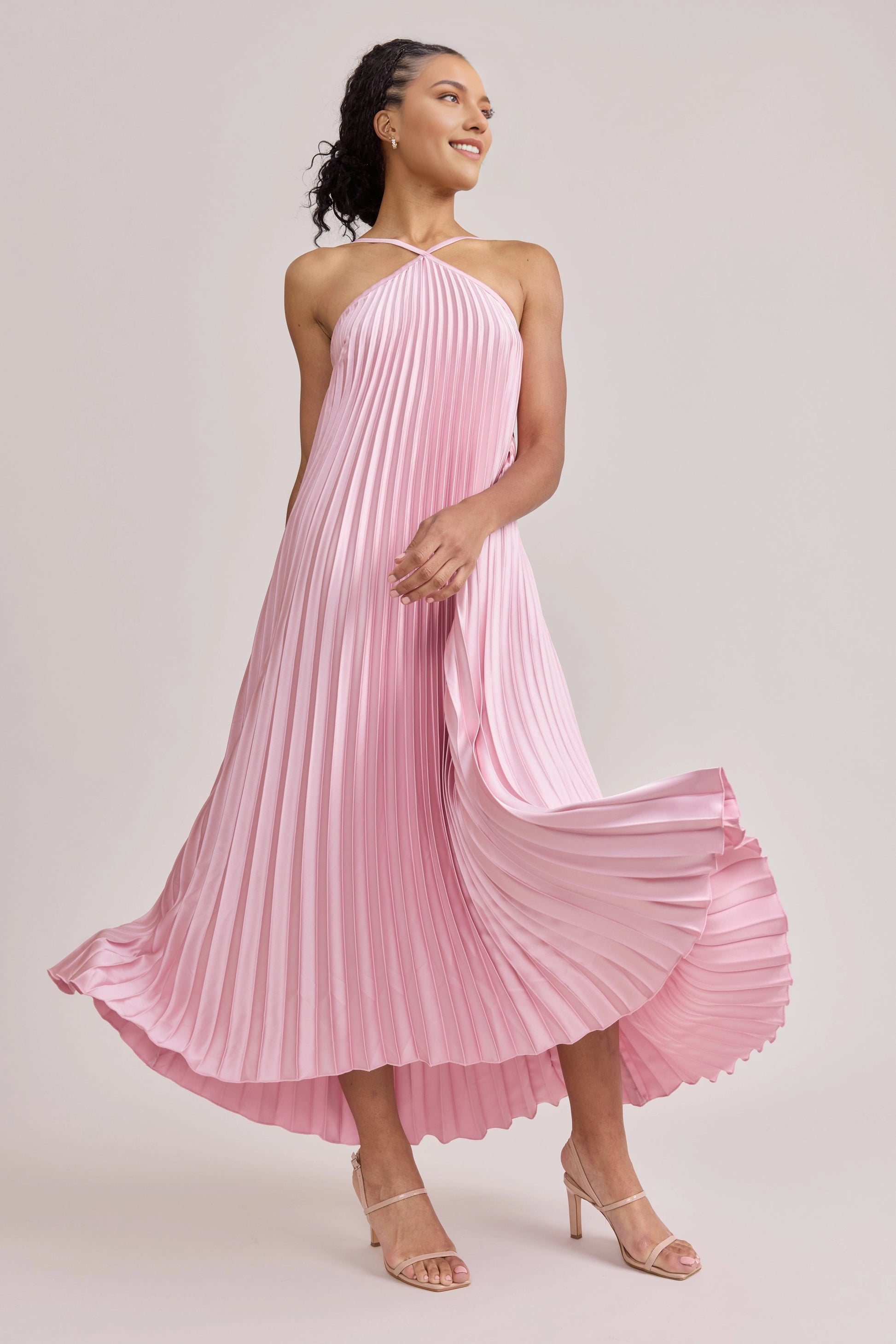 Pink A Line Halter Sleeveless Open Back Midi Bridesmaid Dress Vedress