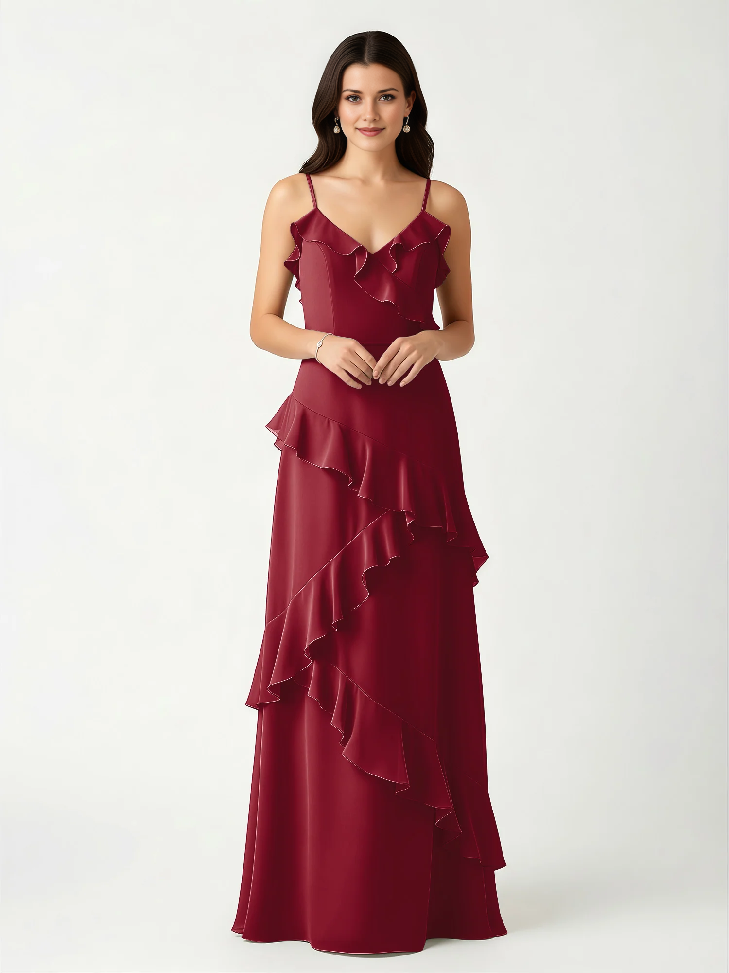 Vestido largo de dama de honor de chifón con cuello de pico, tirantes finos y volantes asimétricos