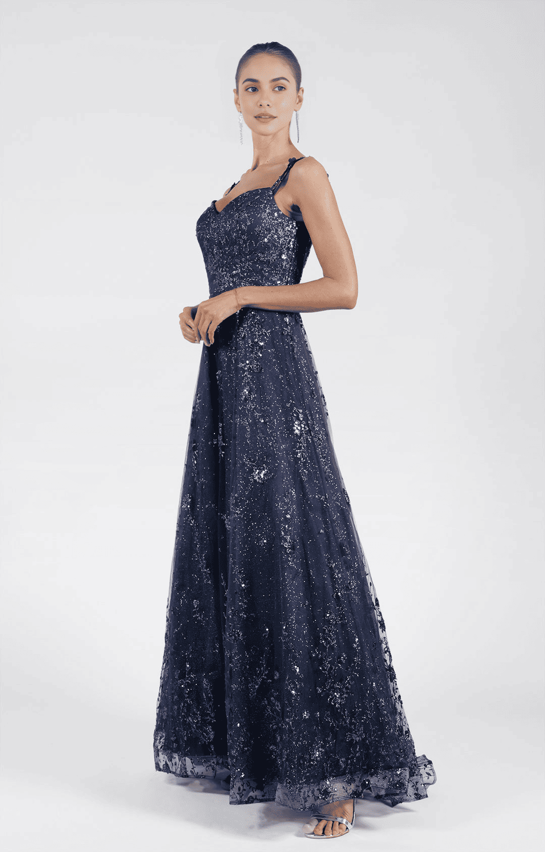 Vestidos de fiesta de noche línea A glamorosos de tul brillante con escote corazón y hombros descubiertos, largos hasta el suelo