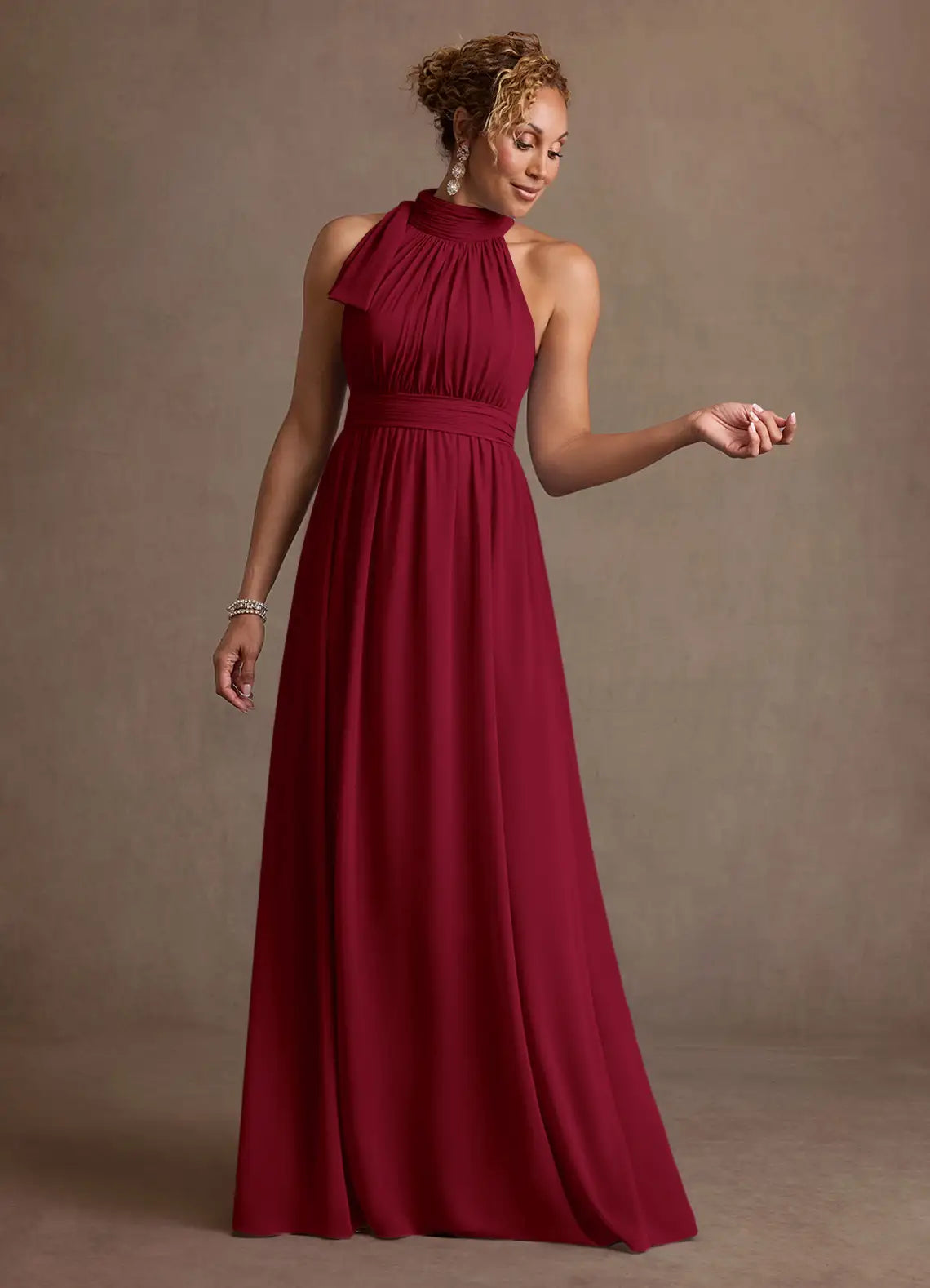 Sophisticated A-line Halter-neck Sleeveless Chiffon Floor-length Ruched-bodice Bow-neck Evening Gown