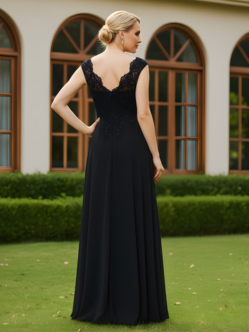 Elegant Black Lace V-Neck Chiffon Maxi Evening Dress with Beaded Bodice