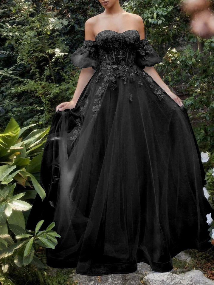 Vestido de gala maxi con apliques de encaje en línea A, escote de corazón, hombros descubiertos y espalda descubierta