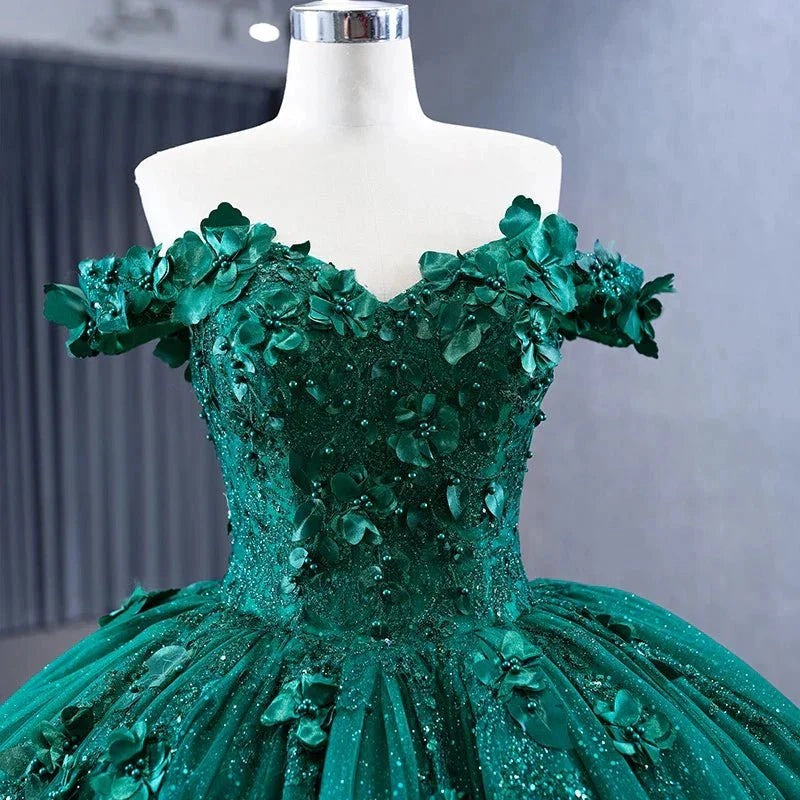 Emerald Green Ballgown Sweetheart Off Shoulder Short Sleeve Lace-up Back Sweep Train Quinceañera Dress