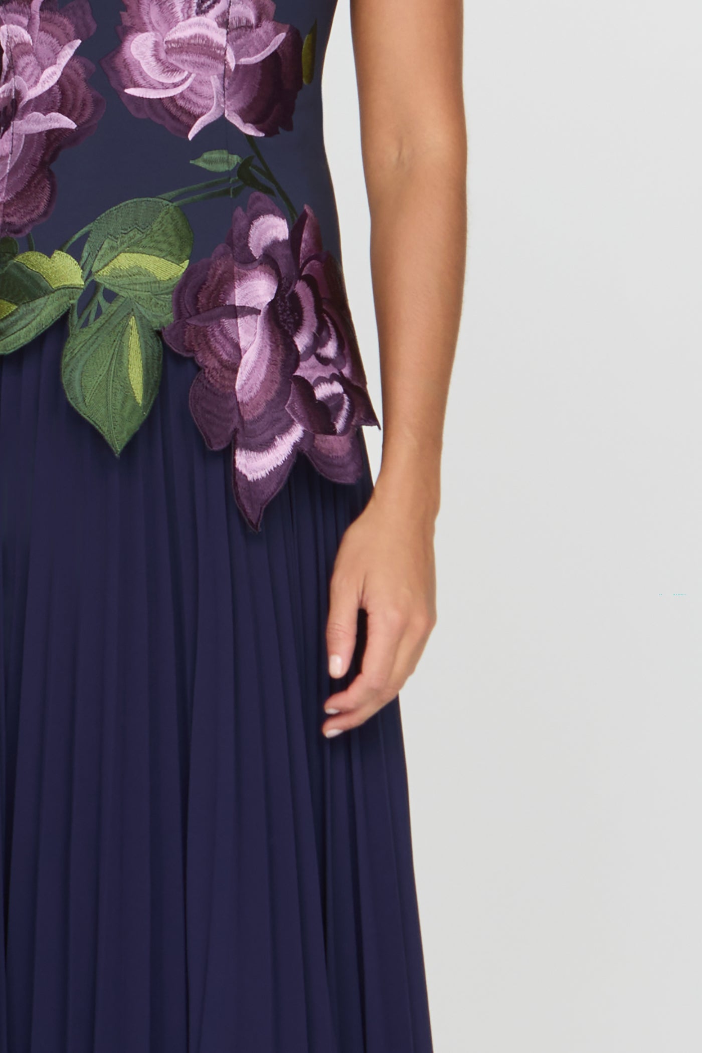 Elegant A-Line Boat Neck Chiffon Floor-Length Embroidered Gown Mother of the Bride Dress