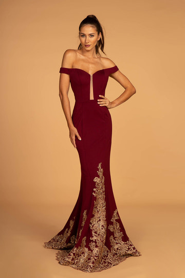 Sophisticated Mermaid Off-the-Shoulder Short Sleeve Crepe Embroidered Evening Gown