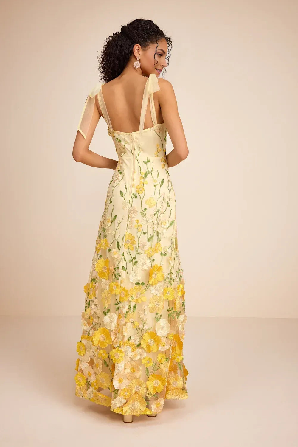 Romantic A-Line Square-Neck Sleeveless Mesh Floral Applique Cocktail Dress Tie-Strap Wedding Guest Dress
