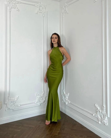 Vedress olive green satin halter neck mermaid prom dress front full‑body view