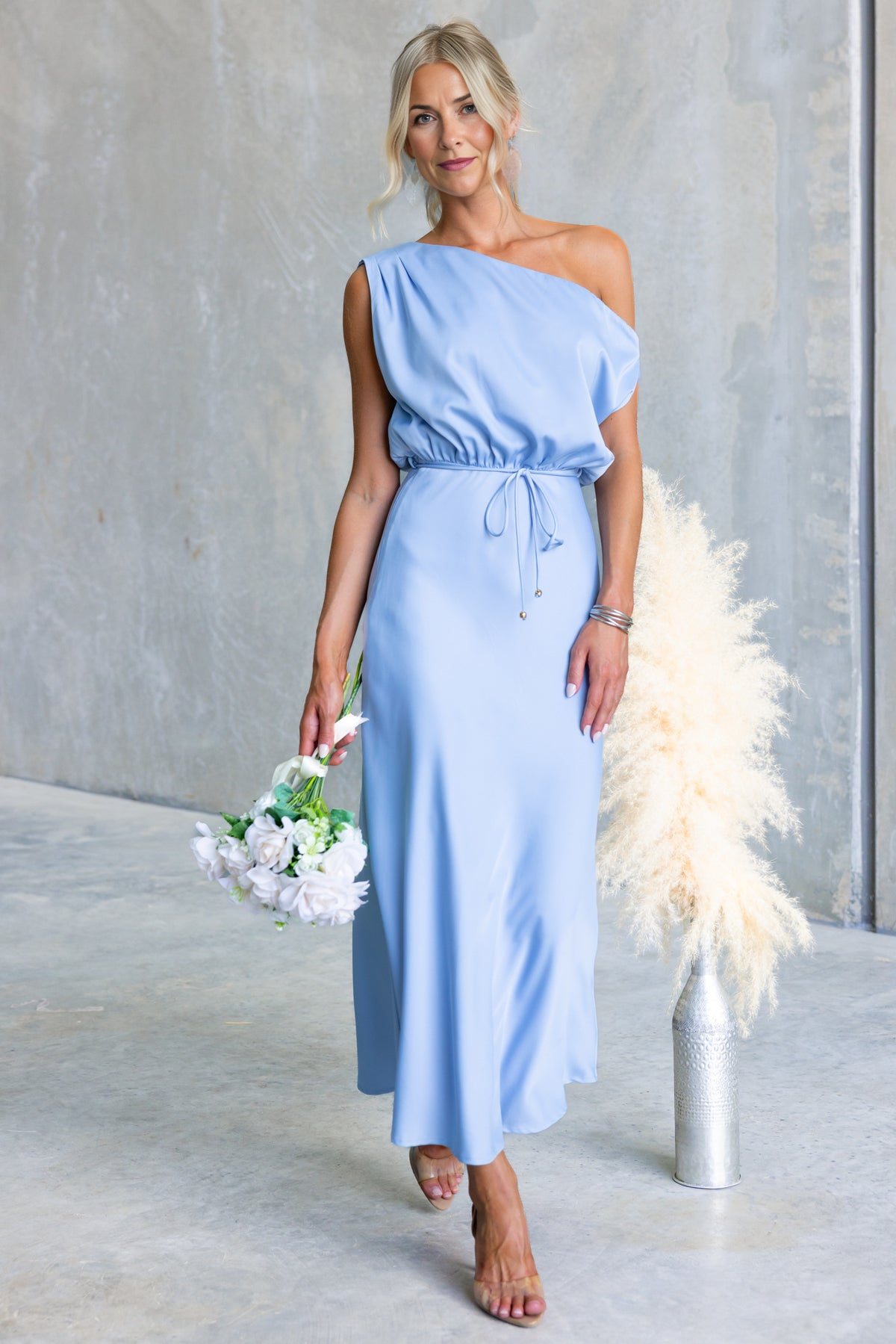 Women's Elegant One-Shoulder Satin Maxi Dress Coctail Bridesmaid Dresses with Side Draping and Waist Tie Detail