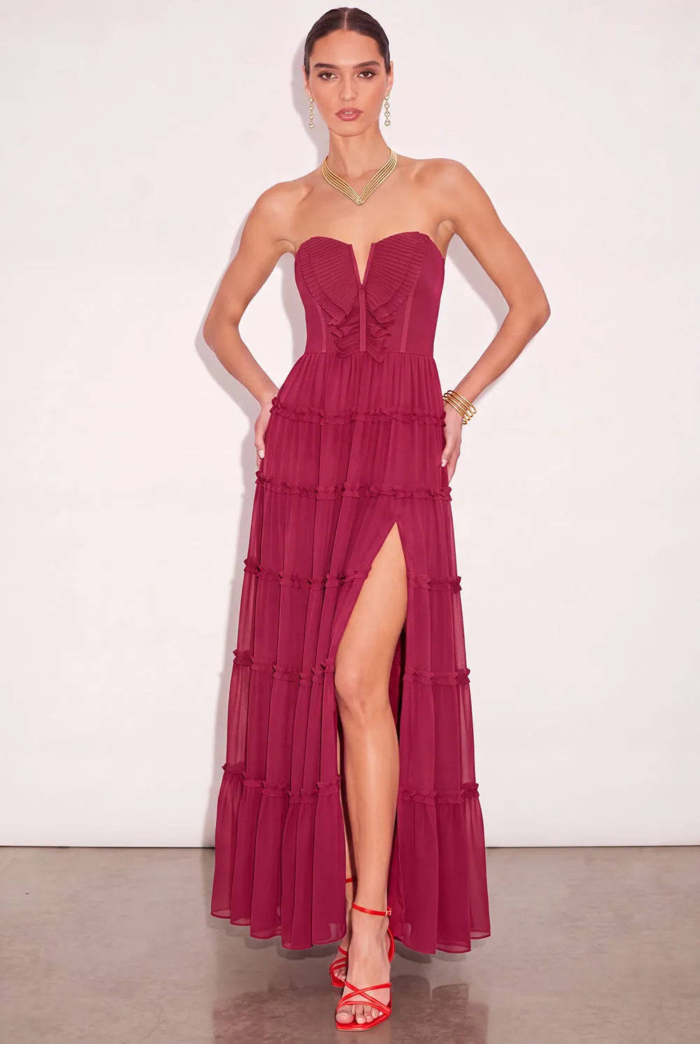 urgundy Pleated Bust Lace Up Back Tiered Chiffon Long Dress Strapless Formal Party Maxi Gown
