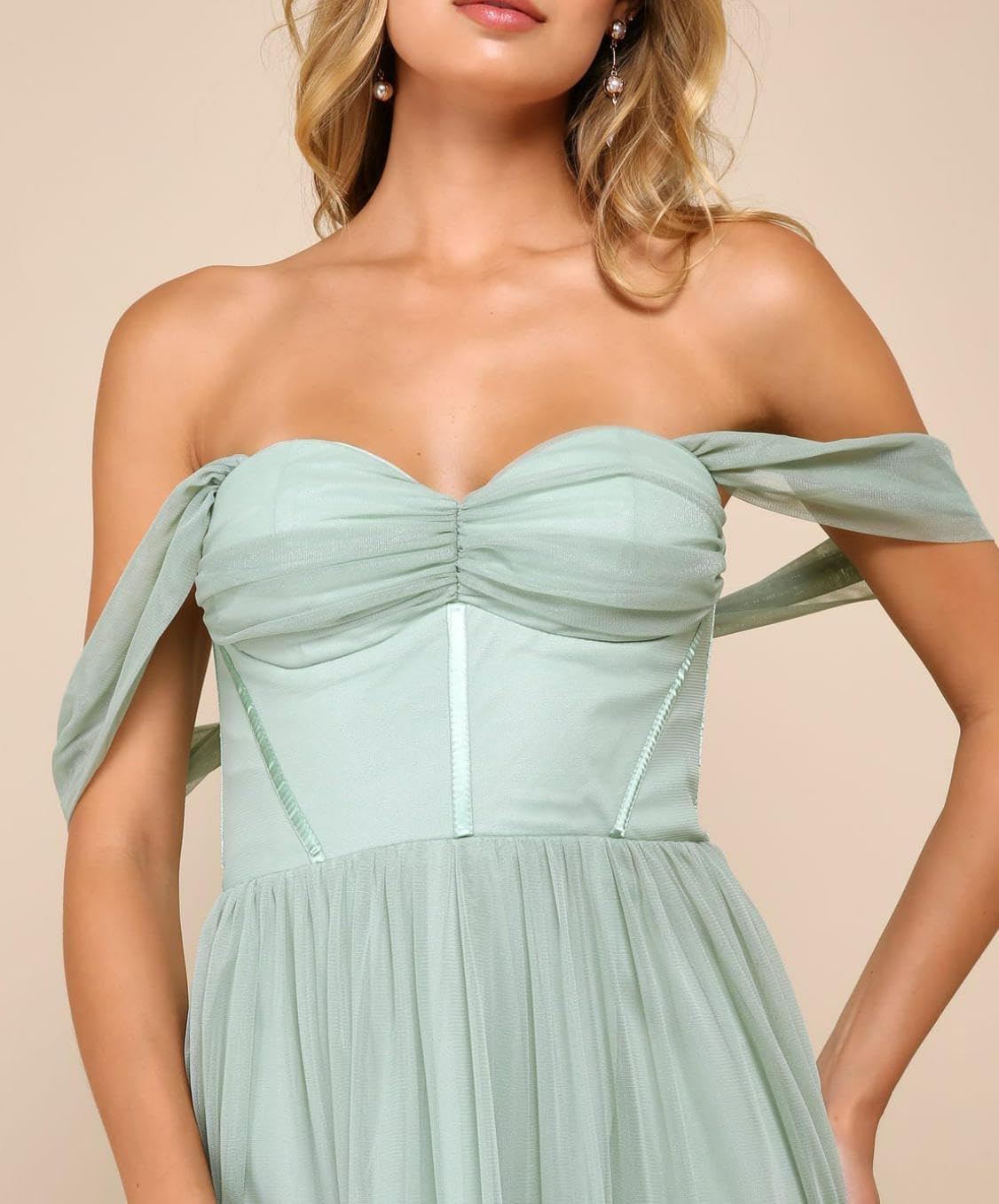 Vestido de noche de dama de honor largo hasta el suelo con escote corazón, corsé y volantes de tul, con hombros descubiertos