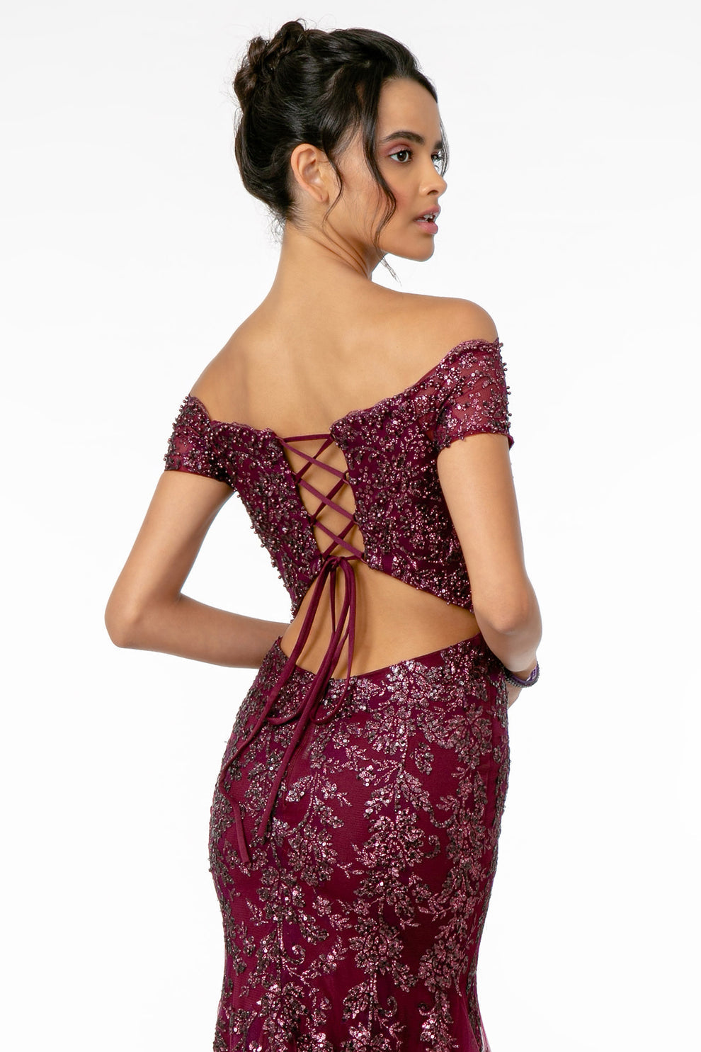 Striking Mermaid Off Shoulder Short Sleeve Tulle Embroidered Sequin Prom Gown