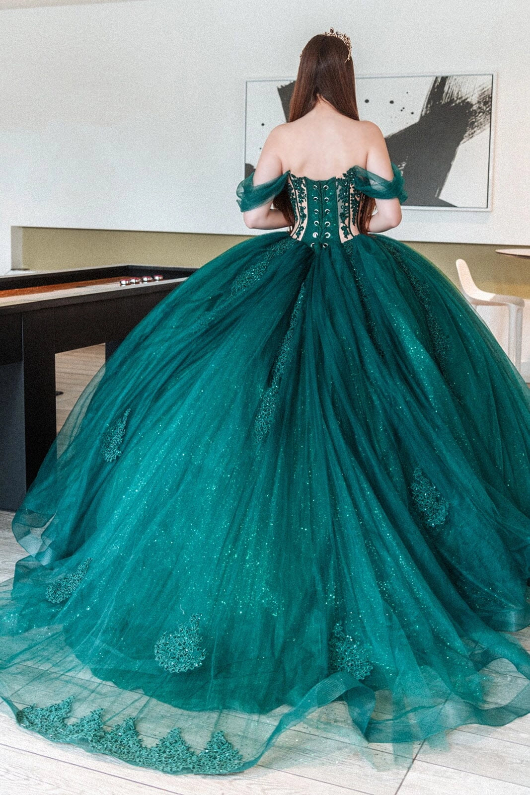 Vedress emerald green quinceanera dress lace‑up corset back cathedral‑train lace applique ballgown back view