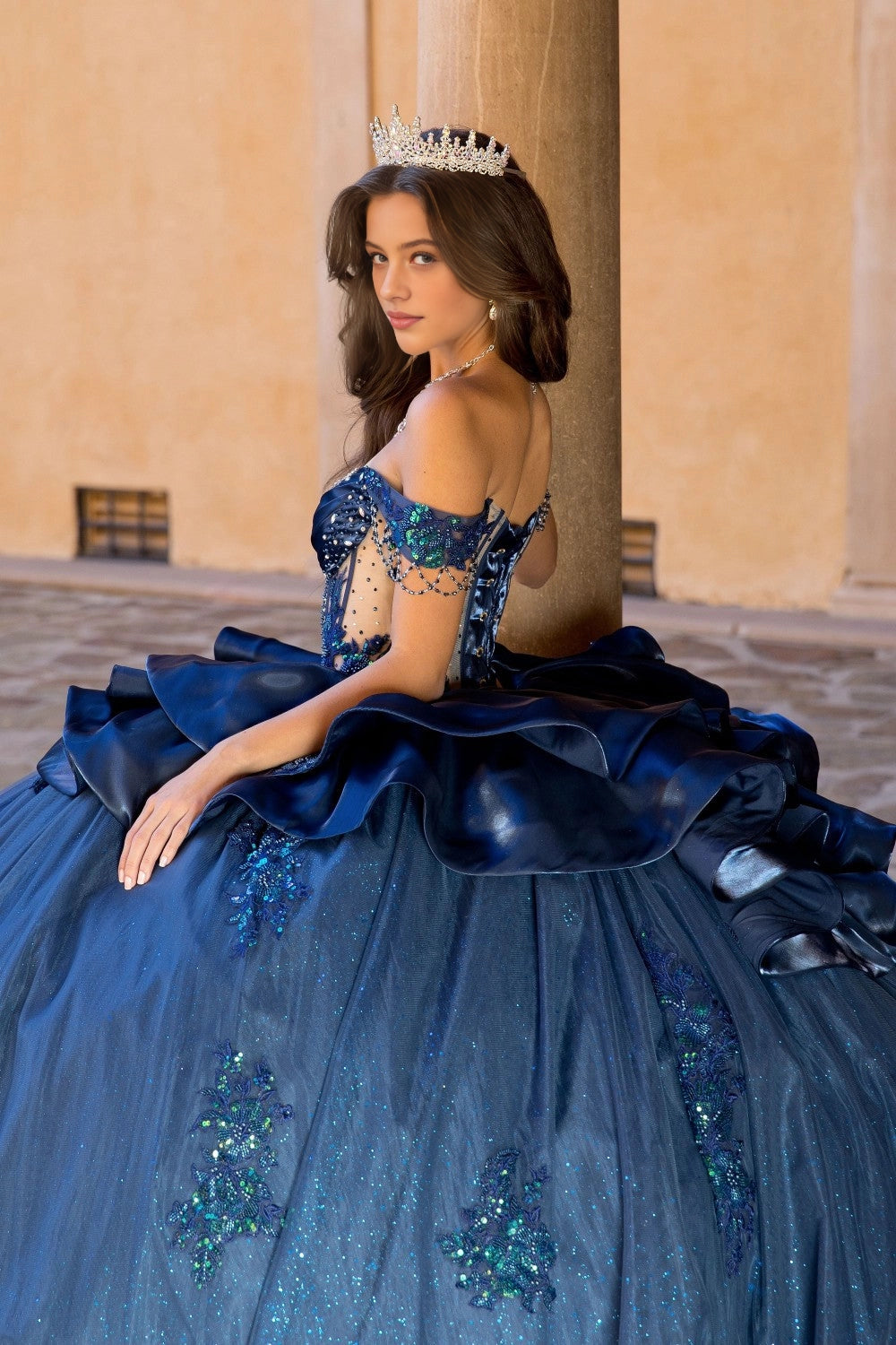 Glamorous Ball Gown Sweetheart Off‑Shoulder Corset Back Chapel Train Quinceanera Dress