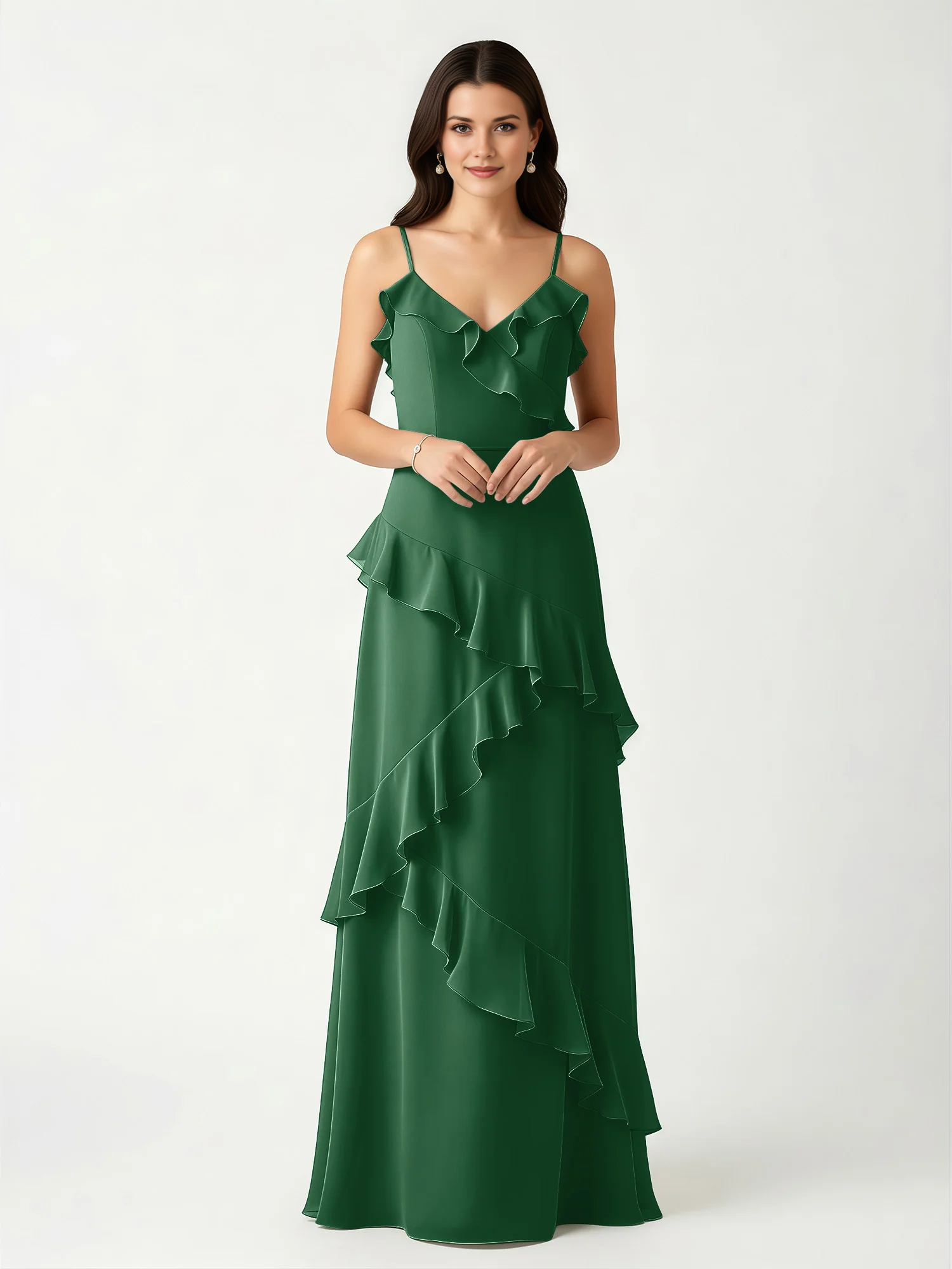 Vestido largo de dama de honor de chifón con cuello de pico, tirantes finos y volantes asimétricos
