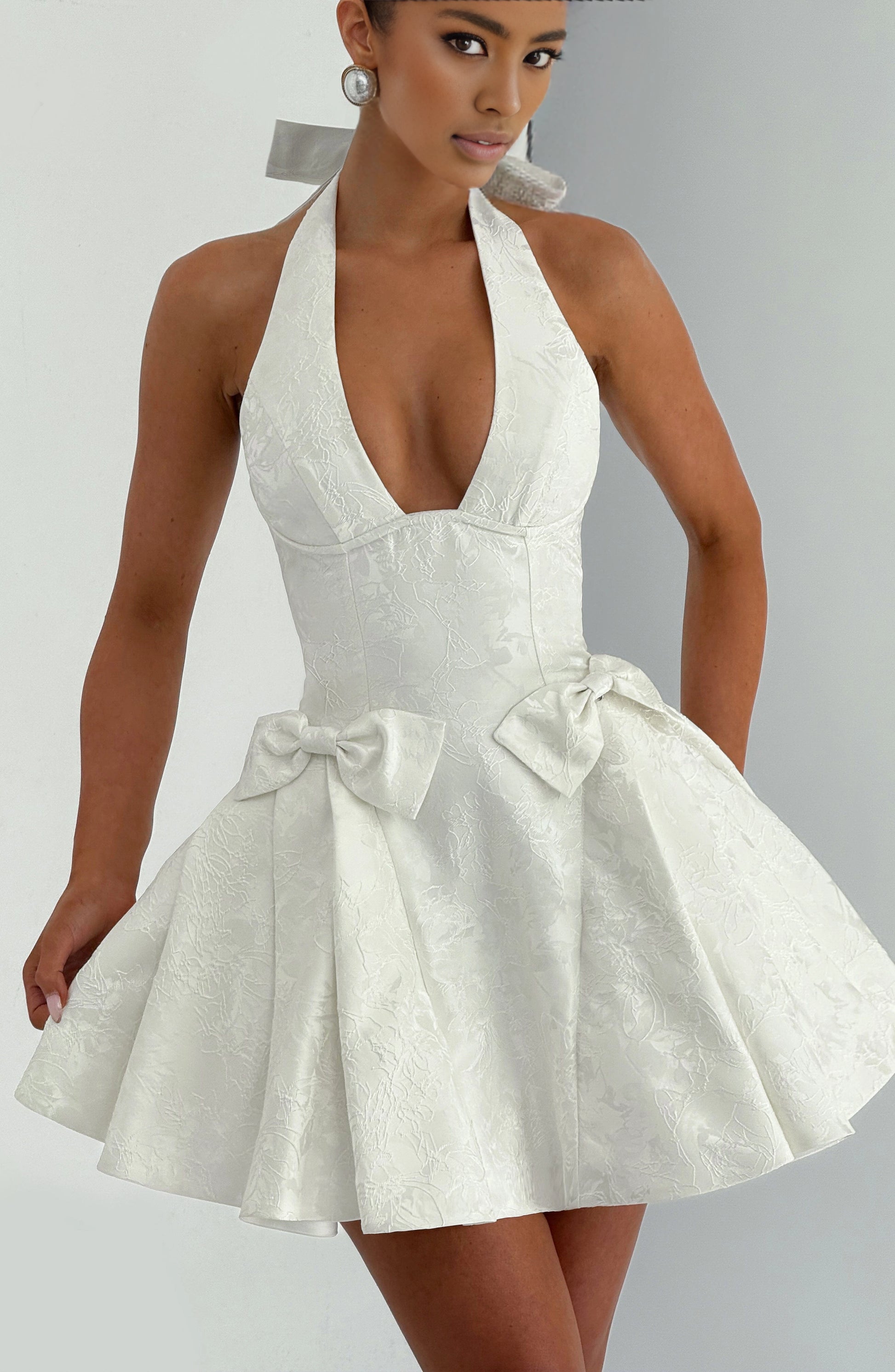 Cream A Line Halter Lace Up Back Bow Mini Homecoming Dress