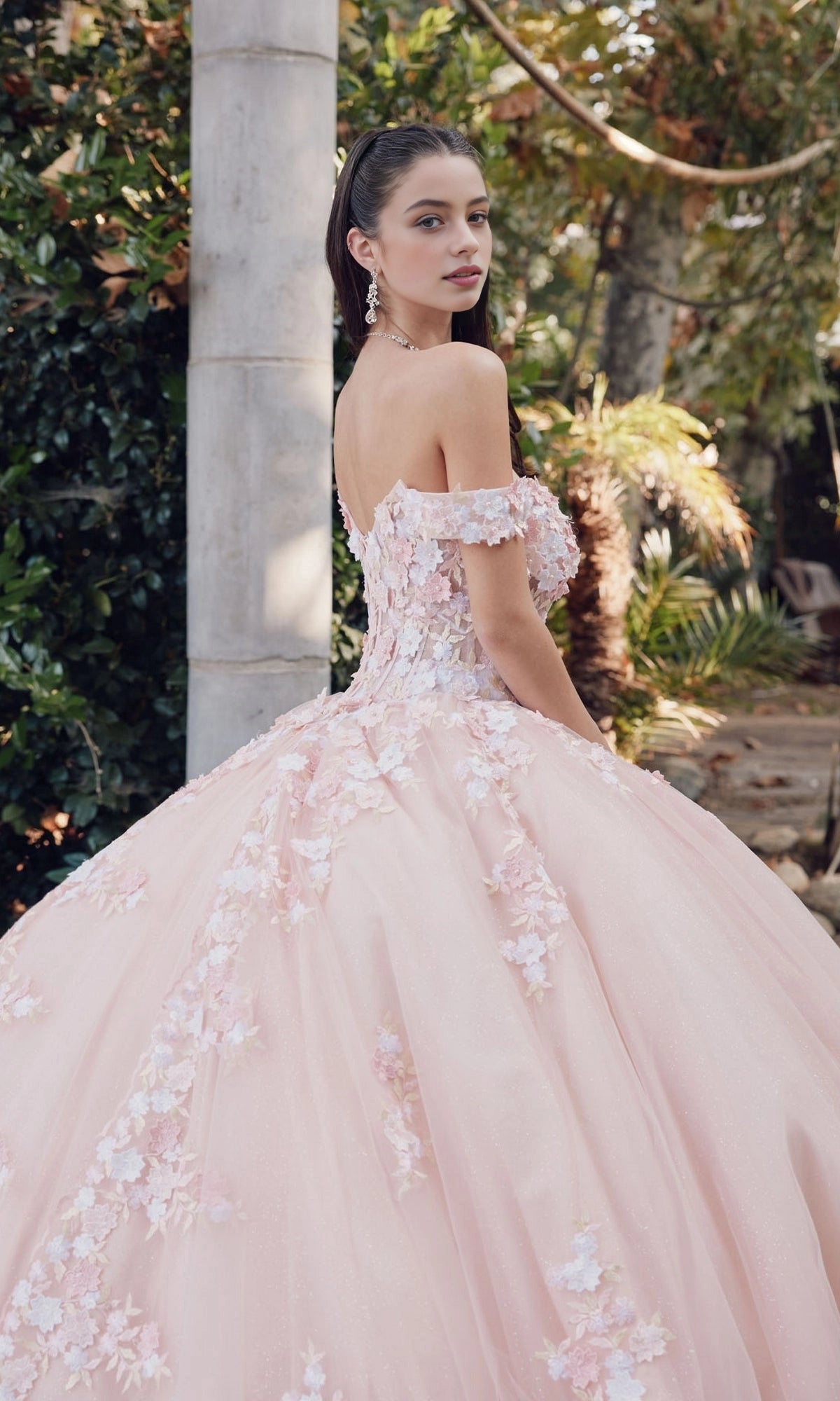 Dreamy Ball Gown Sweetheart Off‑Shoulder Corset Back Cathedral Train Quinceanera Dress