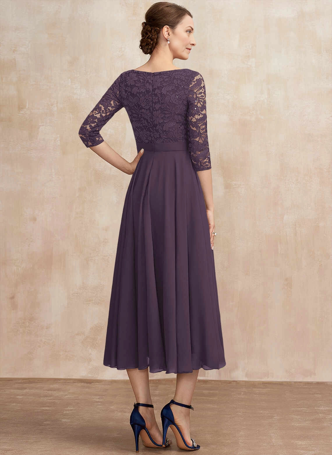 Modest A‑Line Bateau‑Neck Elbow‑Sleeve Zip‑Back Midi Mother Of The Bride Dress