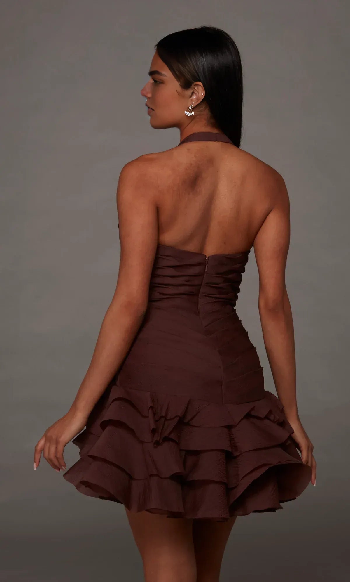 Romantic Fitted Halter Sweetheart Ruched Chiffon 3D Floral Appliqué Tiered Ruffled Short Homecoming Dress