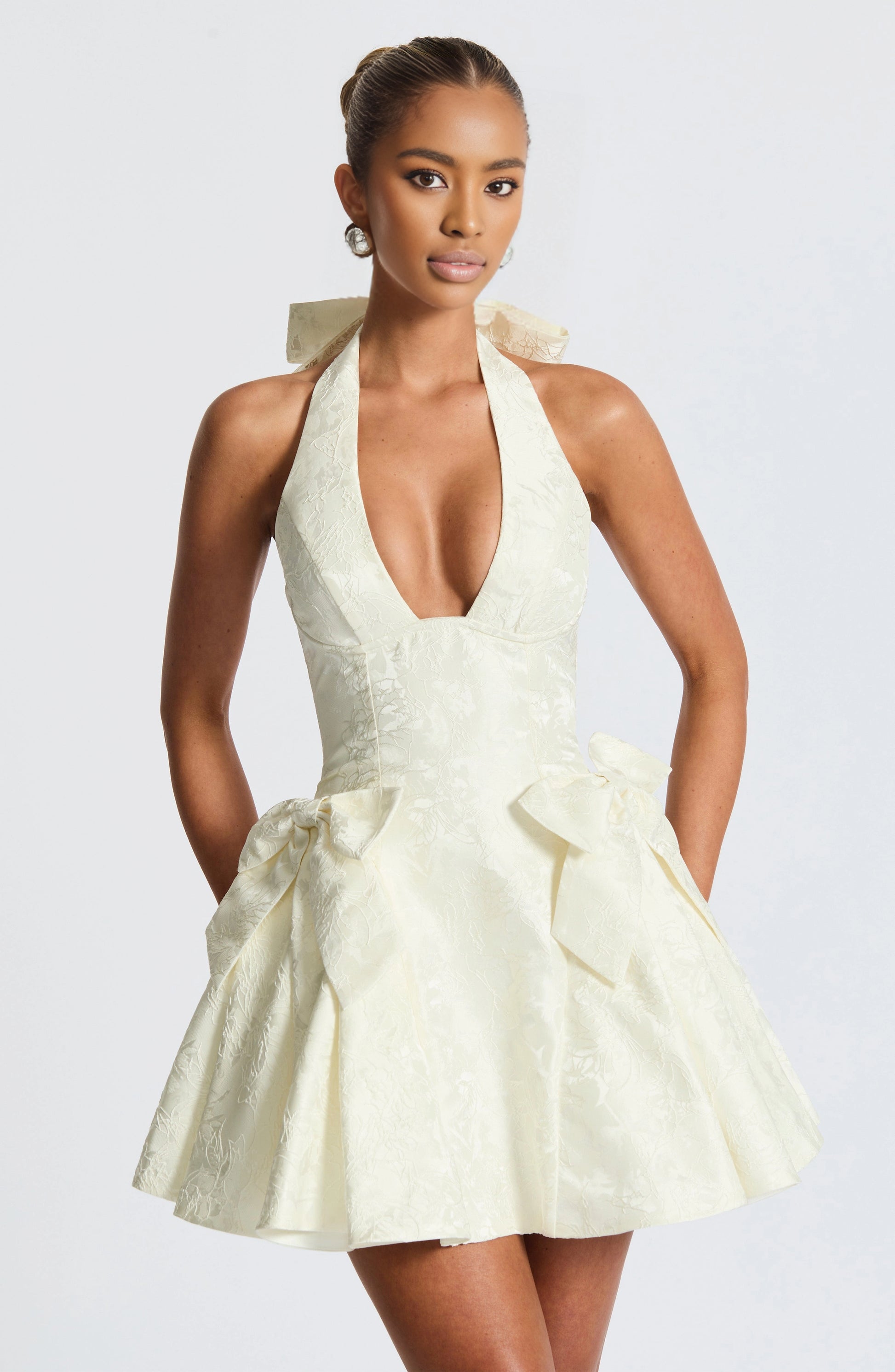 Cream A Line Halter Lace Up Back Bow Mini Homecoming Dress
