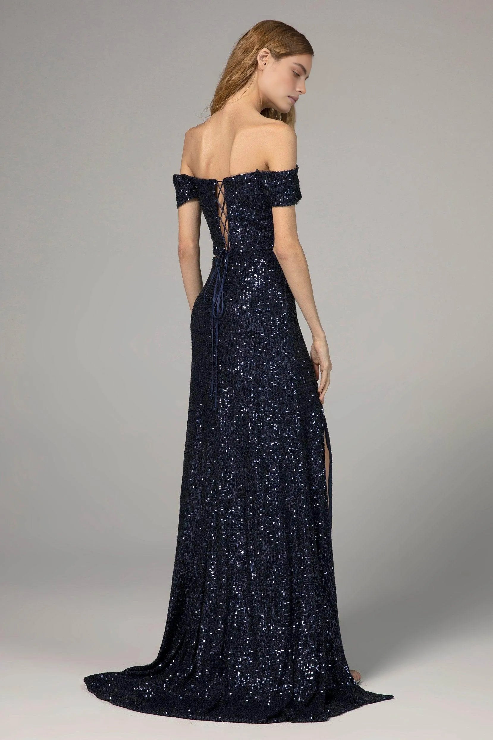 Modern Sheath Sweetheart Off-Shoulder Sequin Lace-Up Two-Piece Prom Dress With Train