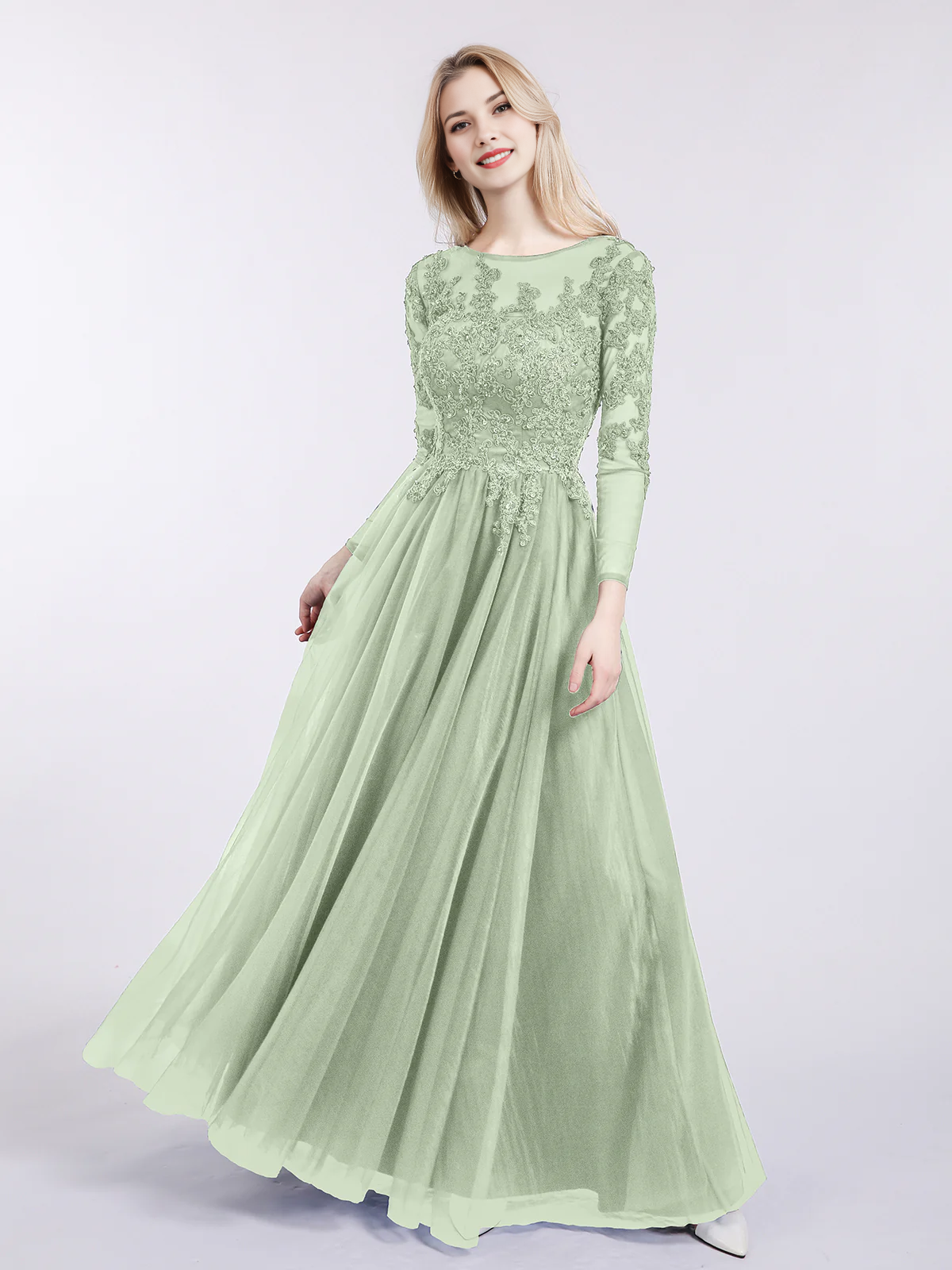 Round Neck Long Sleeve Lace Appliqué Tulle A-Line Floor-Length Bridesmaid Evening Dress