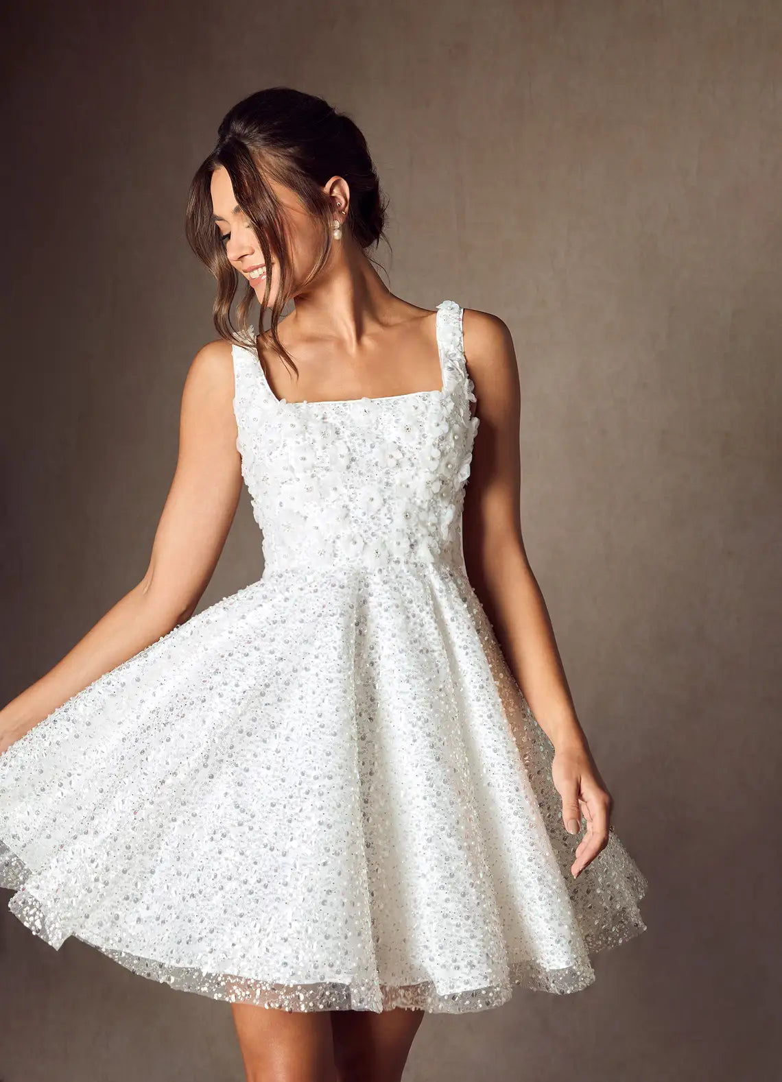 Romantic A-line Square Spaghetti Tulle Mini Party Dress Beaded Lace-up Wedding Dress