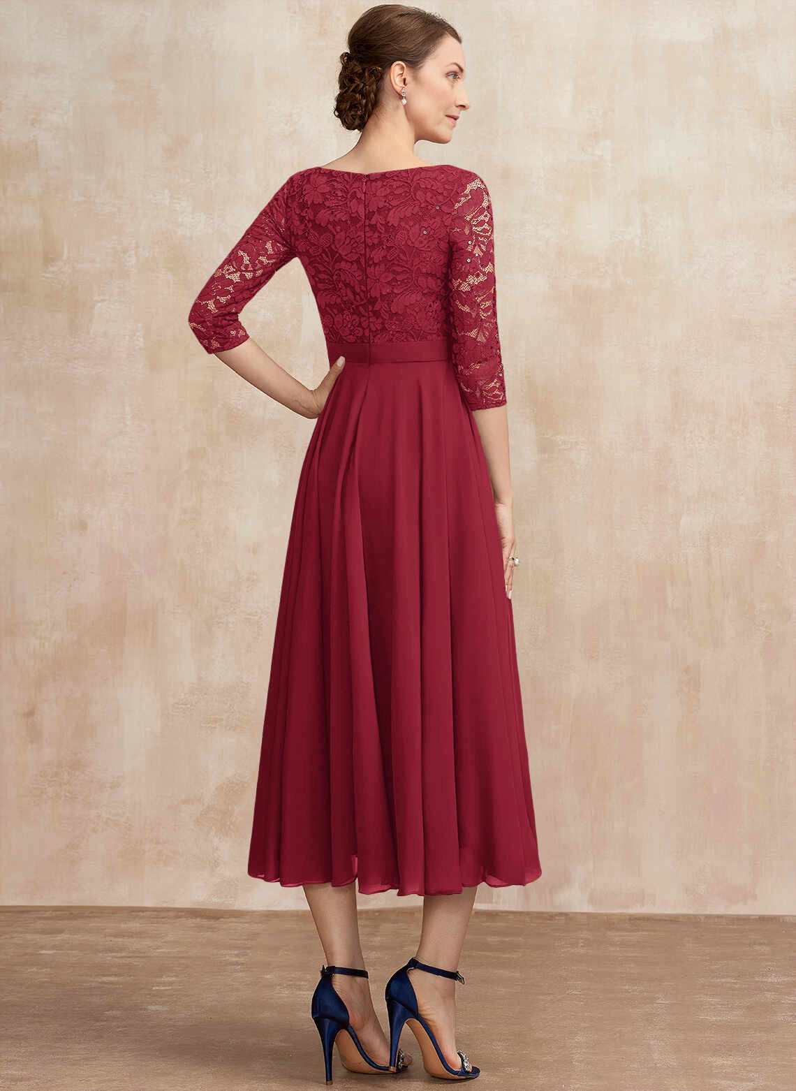 Modest A‑Line Bateau‑Neck Elbow‑Sleeve Zip‑Back Midi Mother Of The Bride Dress