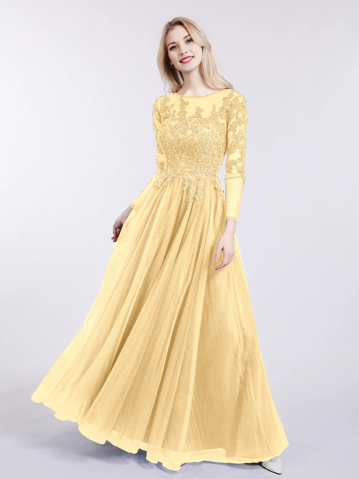 Round Neck Long Sleeve Lace Appliqué Tulle A-Line Floor-Length Bridesmaid Evening Dress