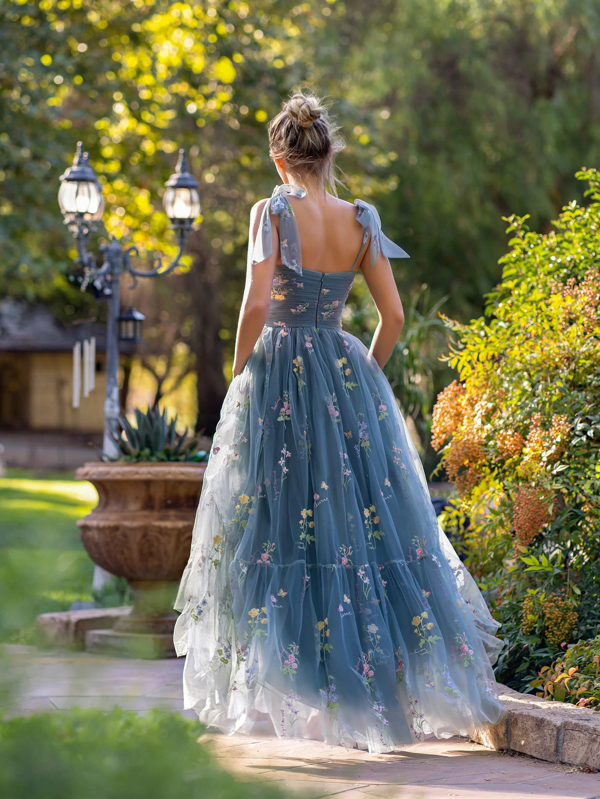 Elegant Tulle A-Line Cold Shoulder Floral Tulle Embroidery Prom Dress