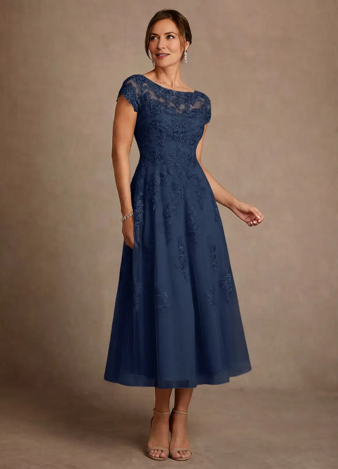 Elegant A-Line Cap-Sleeve Lace Illusion Neck Embroidery Mother of the Bride Dress