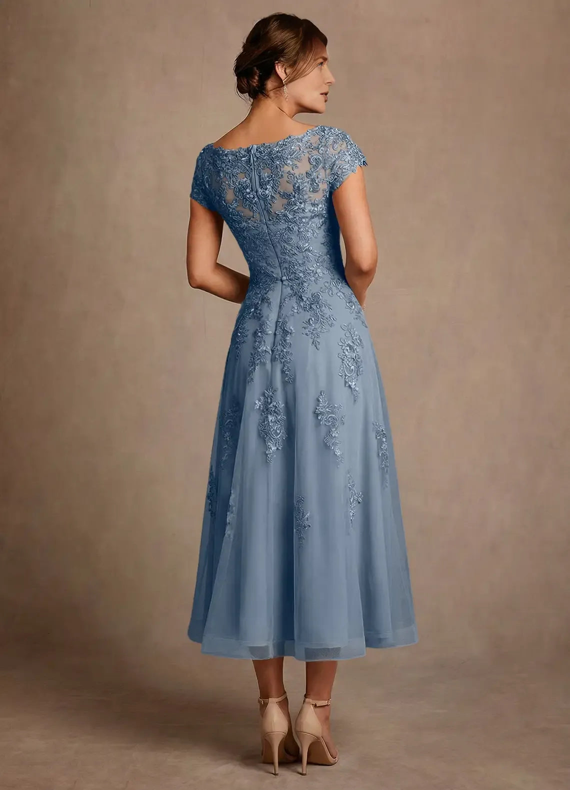 Elegant A-Line Cap-Sleeve Lace Illusion Neck Embroidery Mother of the Bride Dress