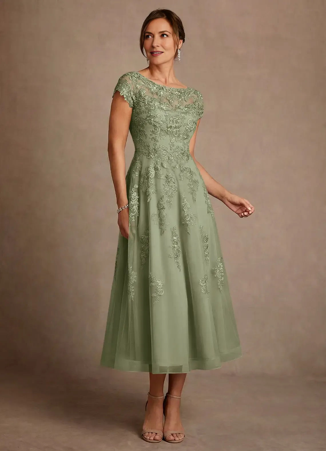 Elegant A-Line Cap-Sleeve Lace Illusion Neck Embroidery Mother of the Bride Dress