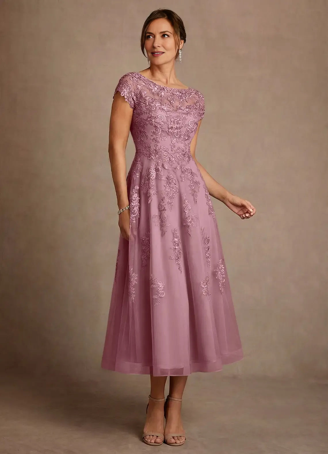 Elegant A-Line Cap-Sleeve Lace Illusion Neck Embroidery Mother of the Bride Dress