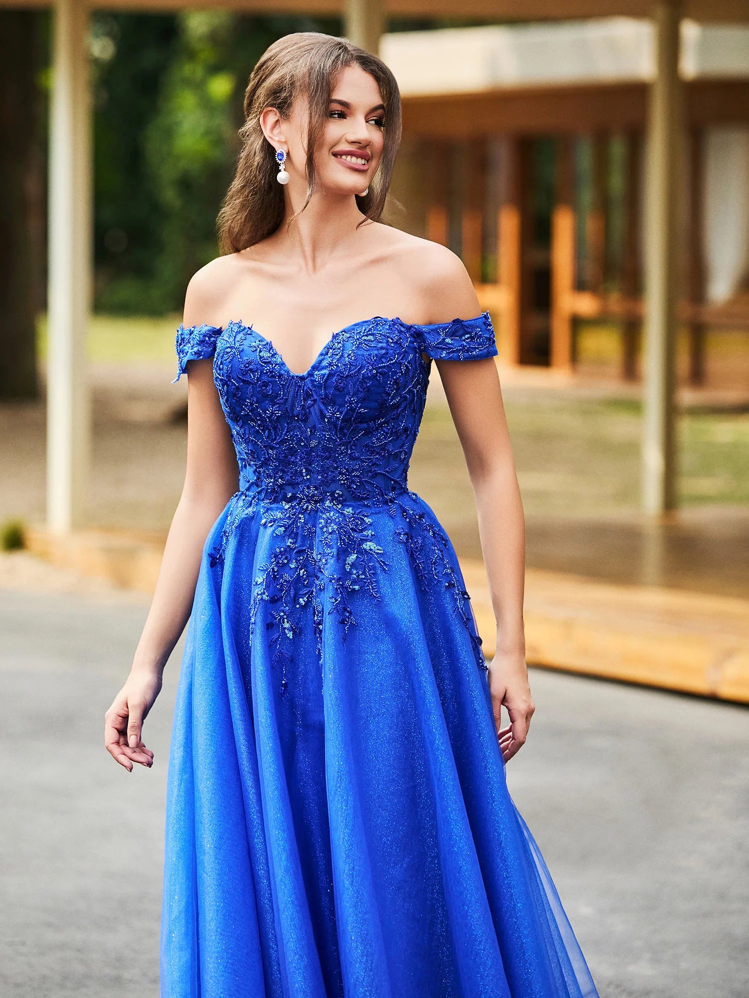 A-Line Sweetheart Off-the-Shoulder Short Sleeve Tulle Lace Applique Tea-Length Formal Prom Dress