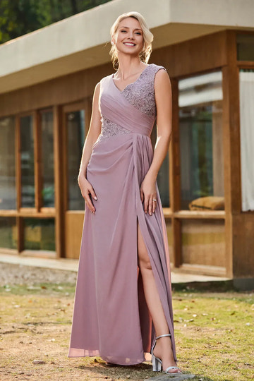 Pleated Lace Chiffon A-Line V-Neck Mother of the Bride Dress Floor-Length Gown with Slit