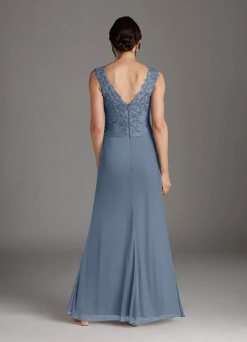 Elegant A-Line V-Neck Chiffon Mother of the Bride Dress with Lace Ruffle Detail