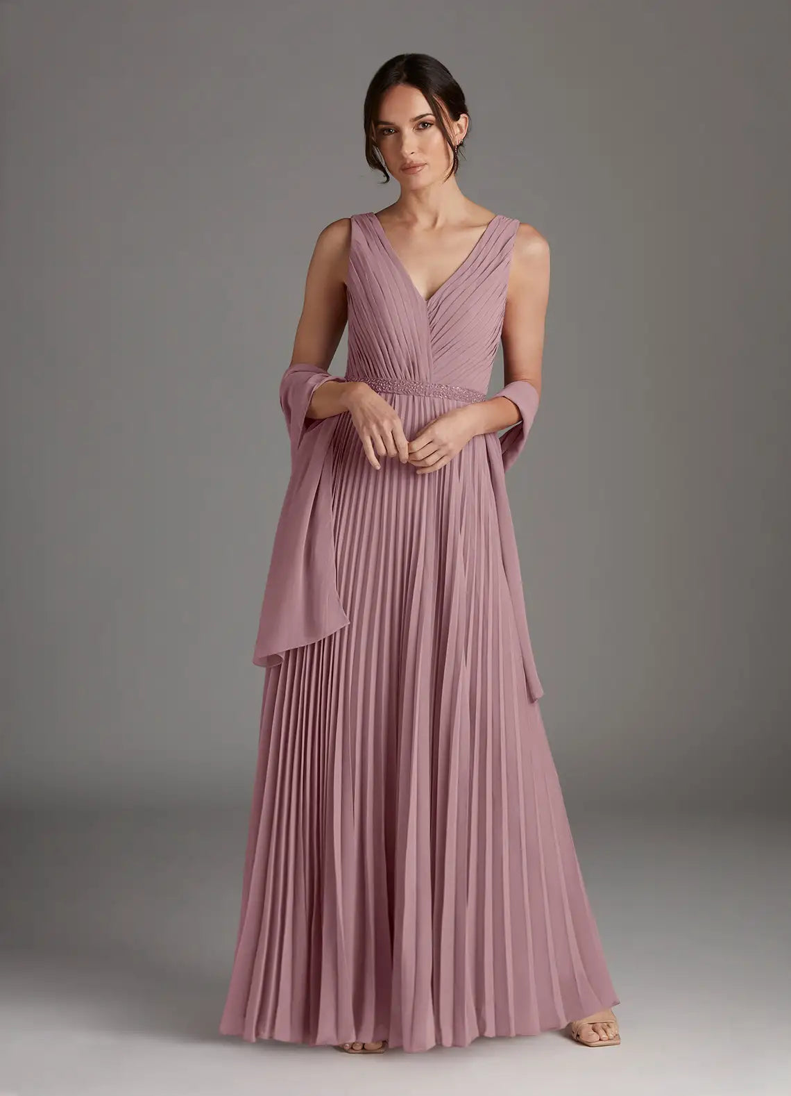 Elegant A-Line V-Neck Chiffon Maxi Pleated Formal Mother of the Bride Dress