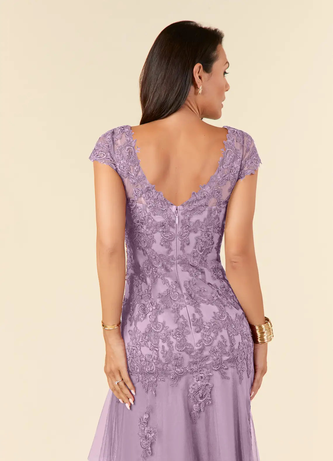 Elegant A-Line V-Neck Lace Tulle Mother of the Bride Dress with Sequin