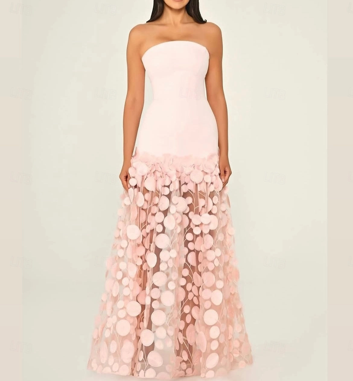 Glam Mermaid Strapless Zip Back Long Tulle Prom Dress
